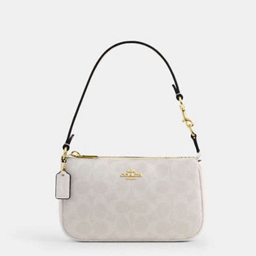 Nolita 19 In Signature Canvas